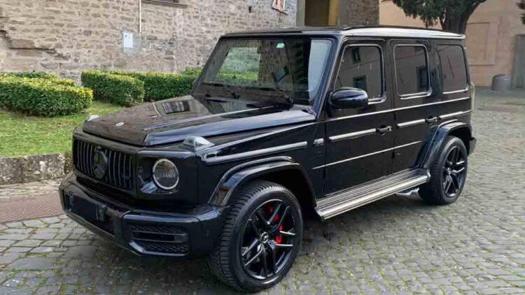 Rent a Mercedes G63 AMG in Italy