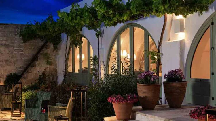 Discover Puglia with exclusive tours and luxury car rental at Masseria Torre Maizza