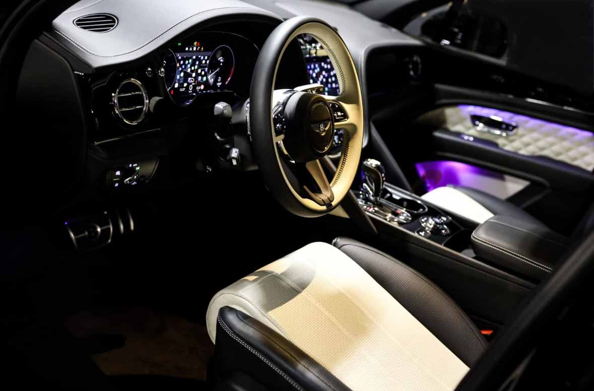 bentley bentayga interni
